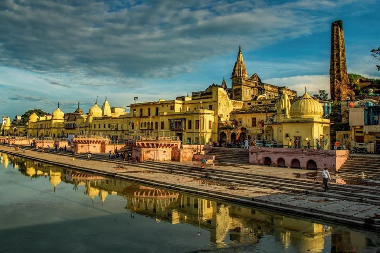 Van Varanasi: eendaagse Ayodhya-tour vanuit Varanasi