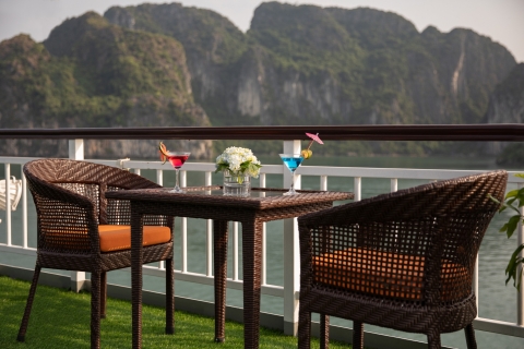 Z Ninh Binh DoRa Rejs Ha Long Bay: Prywatny pokój z balkonem