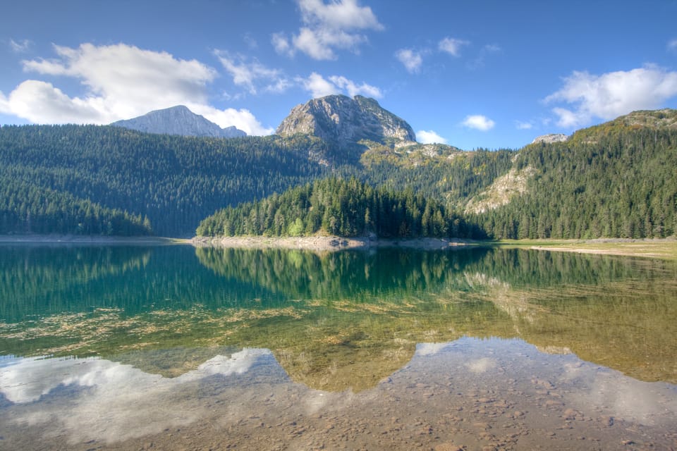 Ostrog修道院和Black Lake Private Tour - Housity