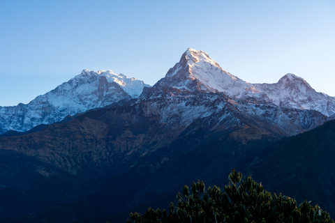 Katmandú: 5 Días de Trekking Privado por Ghorepani (Ktm-Pkr En Vuelo)