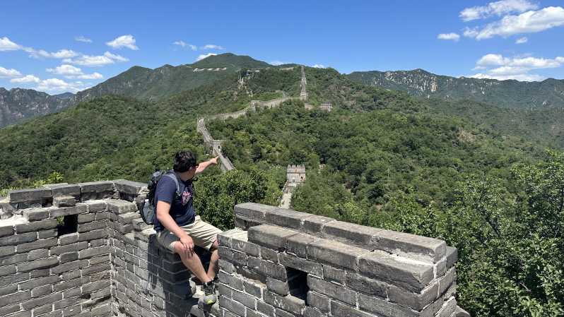Пекин: частный тур по Великой стене Мутяньюй и Летнему дворцу