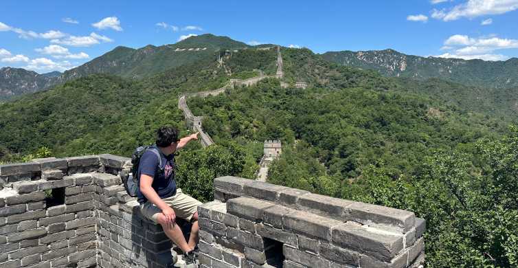 Great Wall of China - The Greatest Miracle Created by Ancient Chinese People