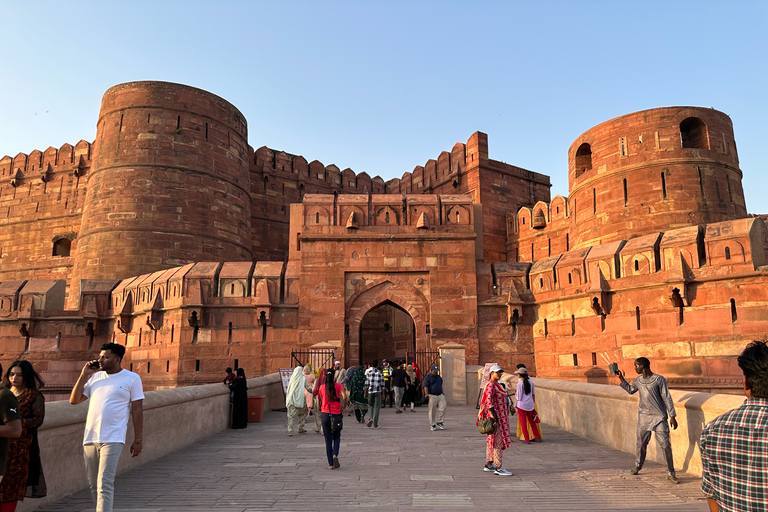 Vanuit Delhi: Taj Mahal en Agra Fort Tour per privéautoDiensten voor privégidsen