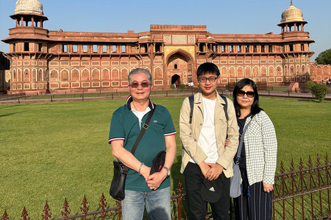 Von Delhi: Taj Mahal und Agra Fort Tour mit dem PrivatwagenAll Inclusive Tour Paket