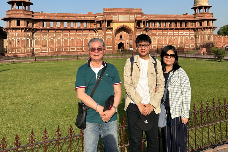 Von Delhi: Taj Mahal und Agra Fort Tour mit dem PrivatwagenAll Inclusive Tour Paket