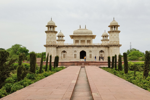 Von Delhi: Taj Mahal und Agra Fort Tour mit dem PrivatwagenAll Inclusive Tour Paket