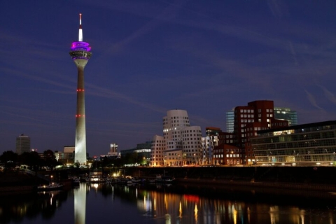 Düsseldorf: privérondleiding op maat met een lokale gidsWandeltocht van 4 uur