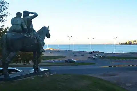 Montevidéu - Excursão particular de dia inteiro
