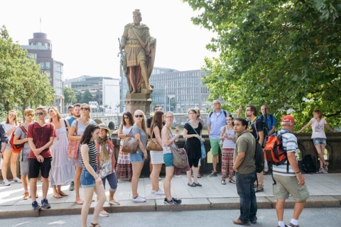 Hamburgo: Visita privada personalizada con un guía localRecorrido a pie de 2 horas