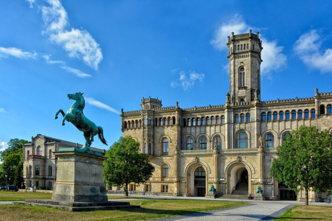 Hanover: Private Walking tour with A Guide (Private Tour) 3 Hours Walking Tour