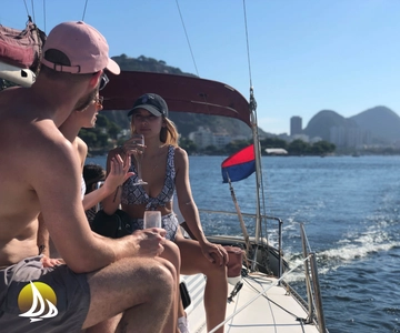 Morning Sailing Tour in Rio