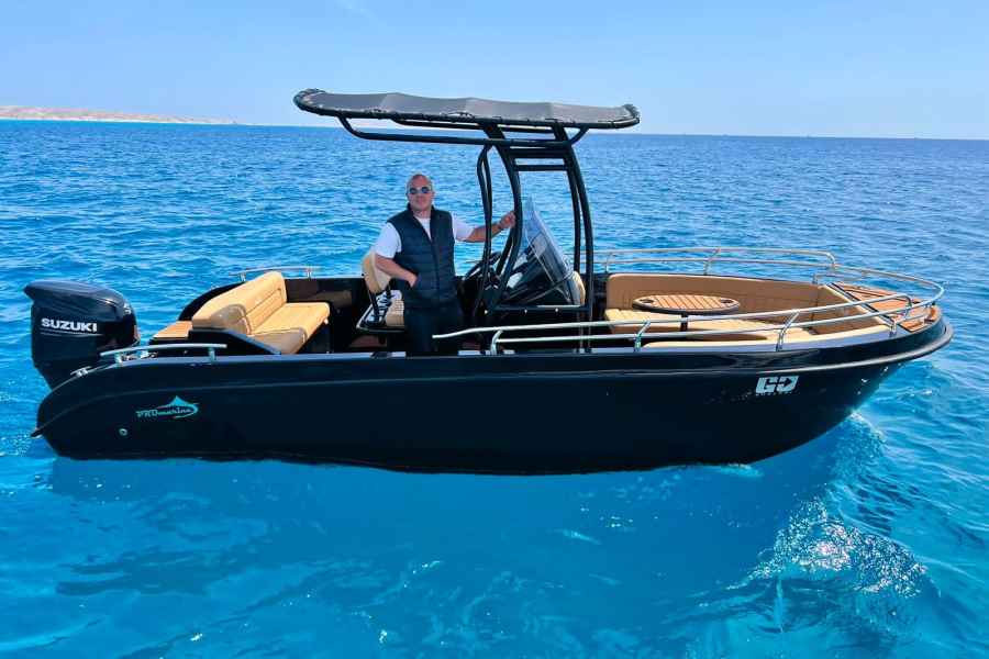 Hurghada: Privates Speedboat-Abenteuer mit Snacks und Abholung