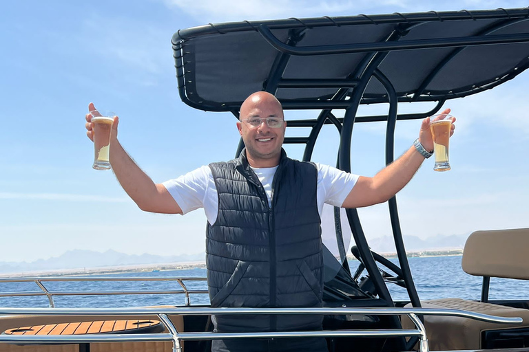 Hurghada: Privat motorbåtsäventyr med snacks och upphämtning4-Hour Speedboat Rental