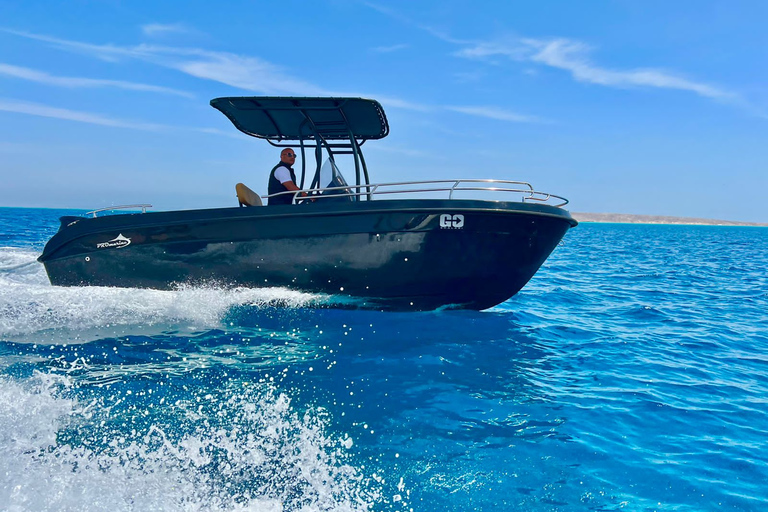 Hurghada: Privat motorbåtsäventyr med snacks och upphämtning4-Hour Speedboat Rental