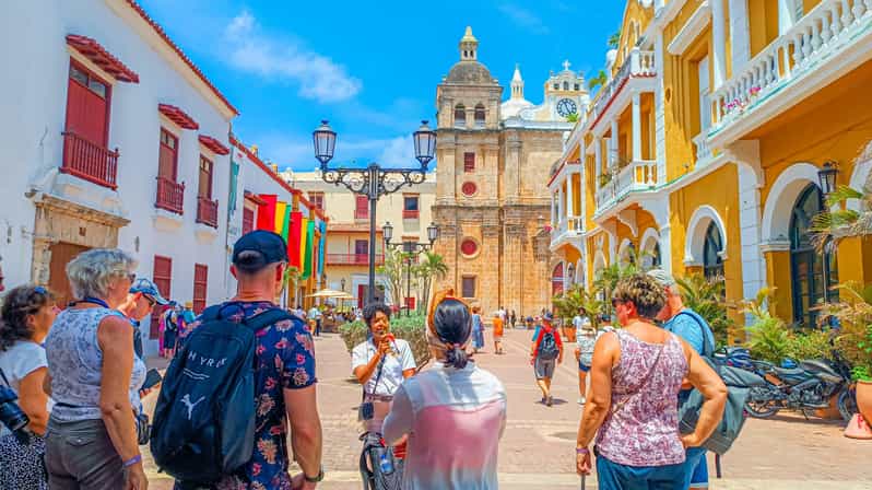 Cartagena partmenti kirándulás: a falakkal övezett város (VIP kikötői felvétel)