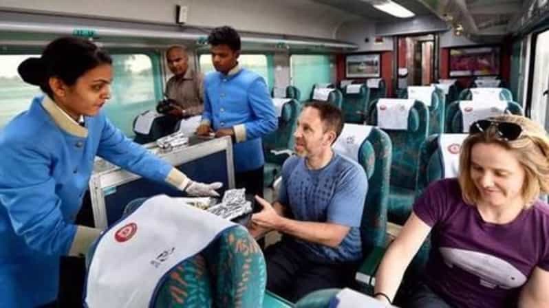 From Delhi: Taj Mahal & Agra City Tour By Gatiman Train