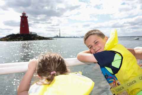 都柏林：老利菲渡轮导游都柏林：老利菲河渡轮导游游