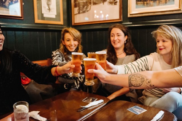 Dublin Pubs &amp; Geschichte: Rundgang mit Bier- und Whiskeyverkostung