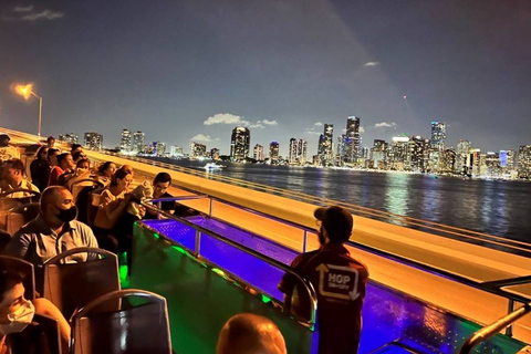 Miami: Open-Top Sightseeing Night Tour mit Live GuideMiami: Sightseeing Open-Top Nachtbustour mit Live Guide