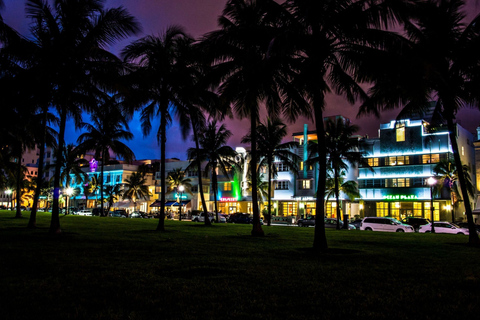 Miami: Excursão noturna em ônibus aberto com guia de turismo ao vivo