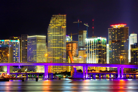 Miami: Open-Top Sightseeing Night Tour mit Live GuideMiami: Sightseeing Open-Top Nachtbustour mit Live Guide