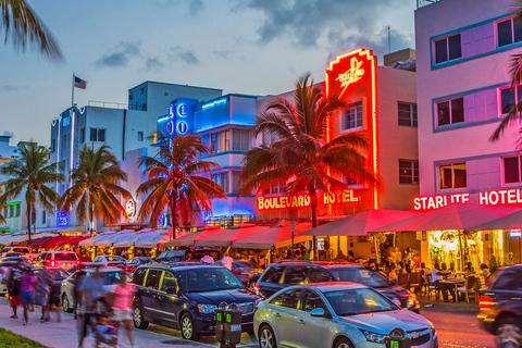 Miami: Open-Top Sightseeing Night Tour met live gidsMiami: Sightseeing Open-Top Night Bus Tour met Live Gids