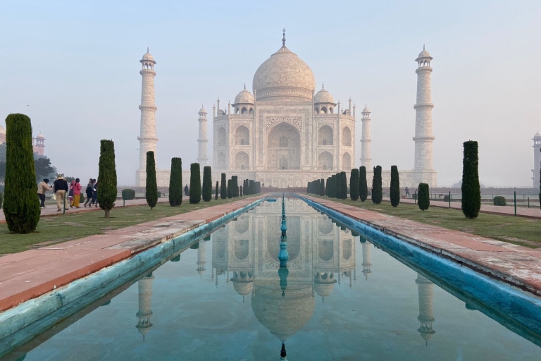 Desde Delhi :- Visita al Taj Mahal con Guía Privado en Coche