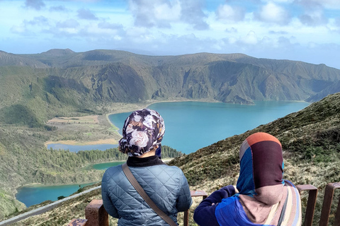 Escapada al Paraíso: Sete Cidades & Fogo con almuerzo (Oeste)