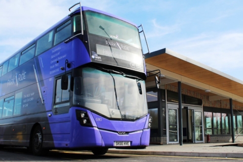 Oxford: BUS Transfer to/from London Heathrow Airport Single from London Heathrow Airport to Oxford