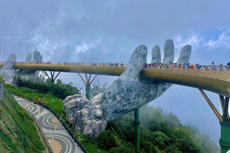 Bana Hills Goldene Brücke mit dem Shuttle-Bus von Danang zurück