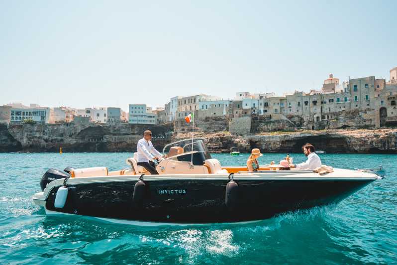 Polignano a Mare: crociera in barca alle grotte panoramiche con prosecco