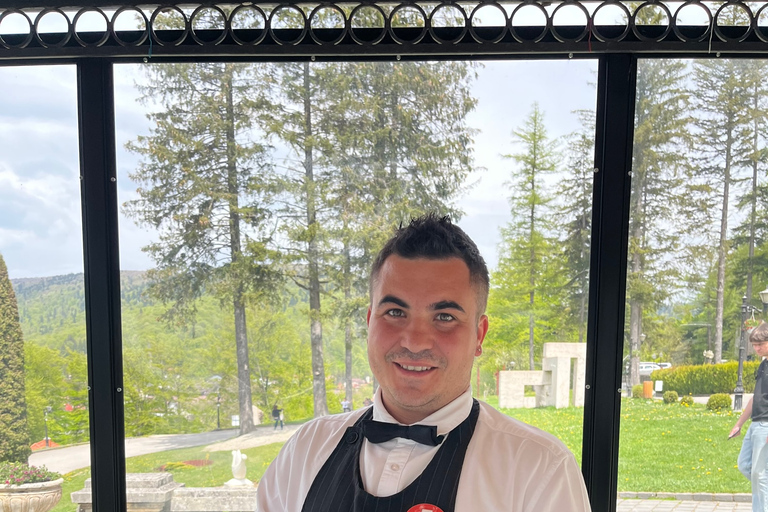 Peles &amp; Cantacuzino Castles: Gourmet Wine &amp; Cultural trip