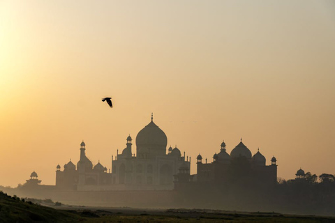 Splendeur d'Agra lors d'une excursion d'une journée en train Gatimaan