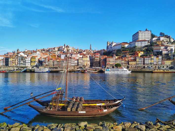 Excursión a Oporto: Paseo cultural con degustación de vinos