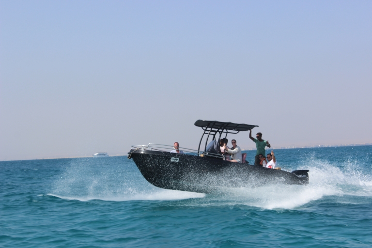 Hurghada: Privates Schnellboot zur Insel Orange Bay mit MittagessenHurghada: Privates Schnellboot zu den Inseln der Orangenbucht
