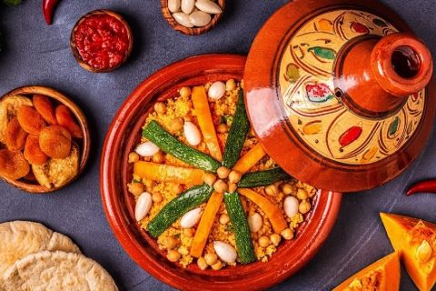 Agadir: Enjoy Lunch in Authentic Moroccan Restaurant
