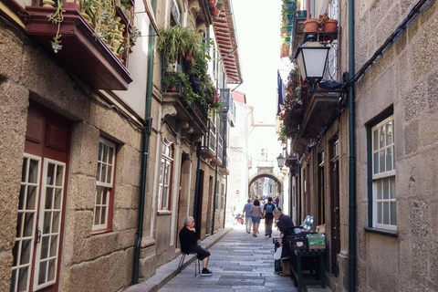 Guimarães Tour(4Hours): From Oporto;City Tour- Half Day Trip