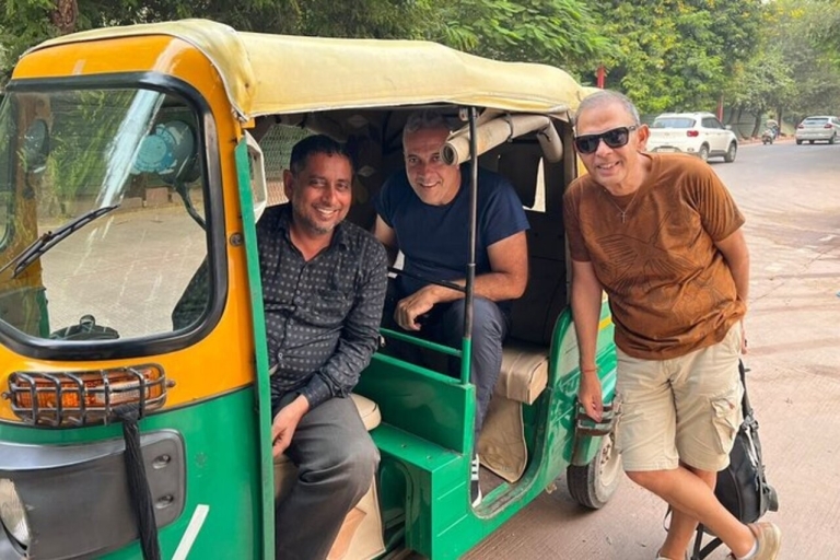 Visite du Tajmahal en tuktuk, chameau et charrette à cheval
