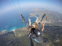 Fethiye, Tandem Paragliding Erfahrung mit Hotel Pickup - Hizvo