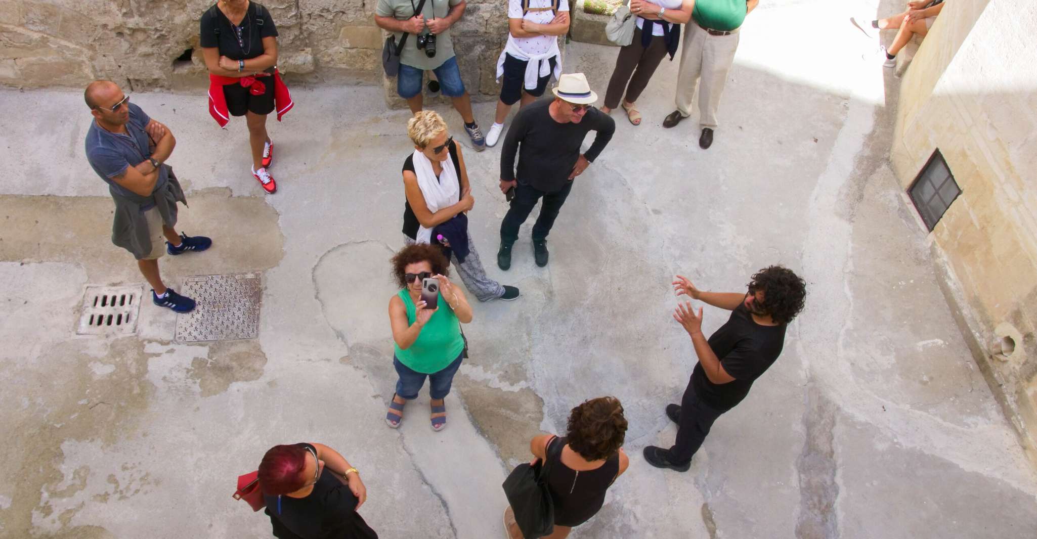 Suitetrails - Sassi di Matera, Guided Walking Tour with Cave House/Church