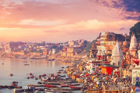 Varanasi: Prywatna jednodniowa wycieczka z przejażdżką łodzią po Gangesie i Aarti