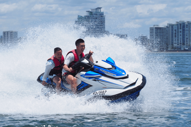 Surfers Paradise: 1 godzina jazdy skuterem wodnym z przewodnikiem