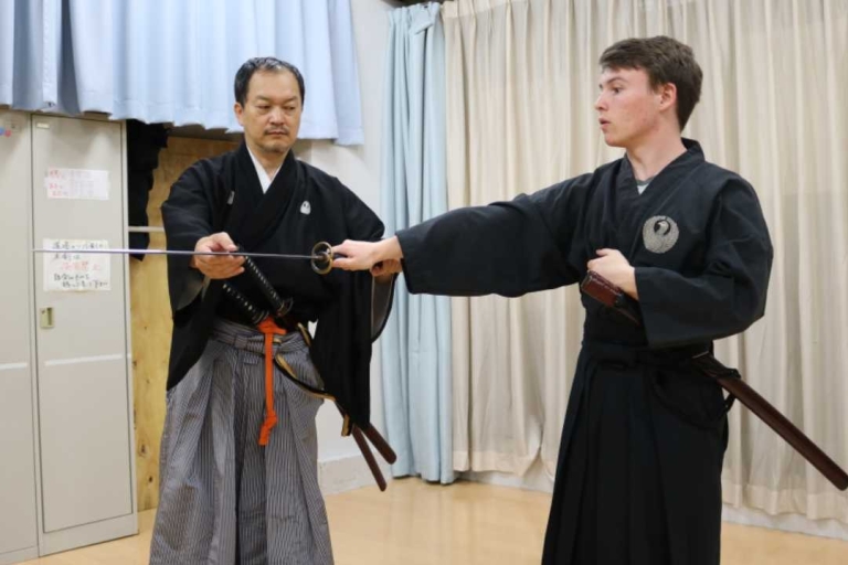 Samurai-Erfahrung: Kunst und Seele des Schwertes