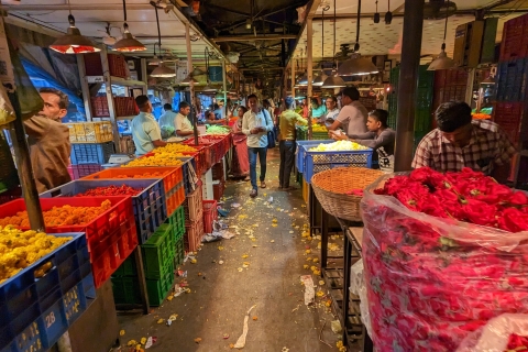 Bombaj: prywatna wycieczka z lokalnym przewodnikiem6-godzinna prywatna wycieczka z lokalnym mieszkańcem