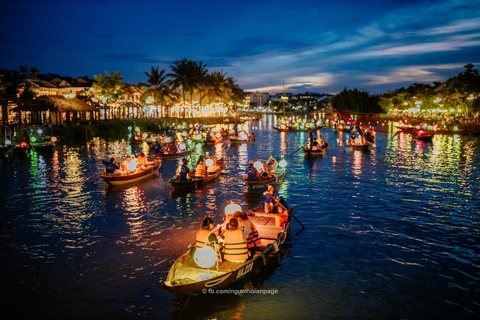 Hoi An: Sonnenuntergang mit hausgemachter Mahlzeit und Bootsfahrt