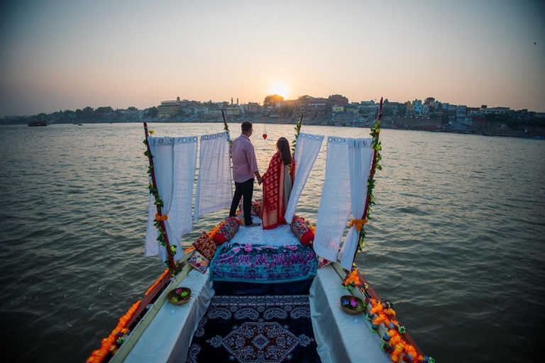 Von Varanasi aus: Varanasi Ghat Tour bei Sonnenaufgang