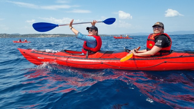 Visit Half-day guided kayak tour from Bandol in Toulon