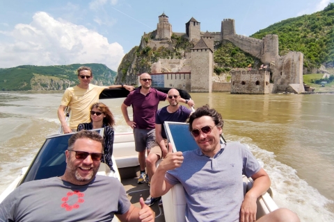 Z Belgradu: Twierdza Golubac i Lepenski Vir TourWspólna wycieczka