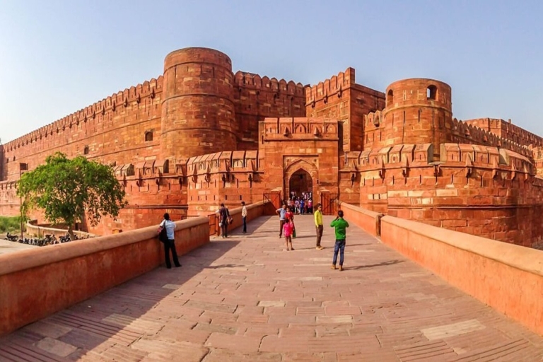 Visite privée du TajMahal et du Fort d'Agra depuis Delhi en train