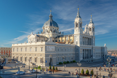 Madrid : L&#039;après-midi, visite du Palais royal et de la cathédrale de l&#039;Almudena